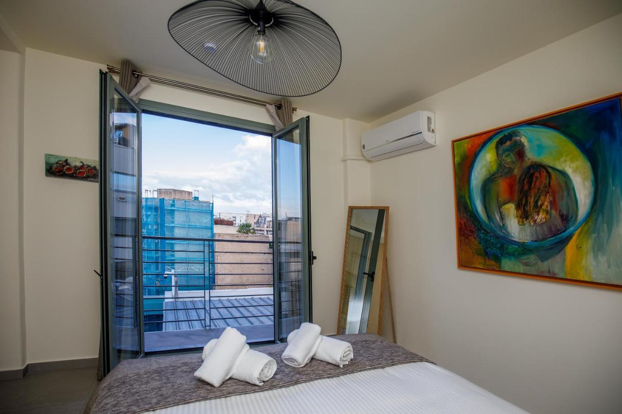 Central Stay Athens 2* Atény